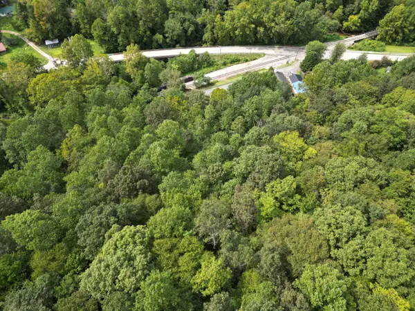 9991 Us-11 Highway, Manchester, KY 40962