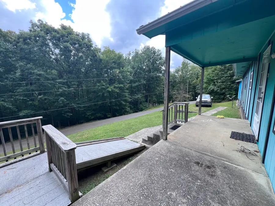 461 Round Ridge Road, Pineville, KY 40977 - #2