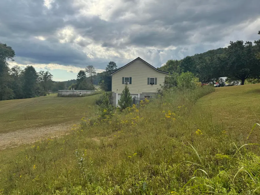 646 Fisher Cemetery Road, Barbourville, KY 40906 - #2