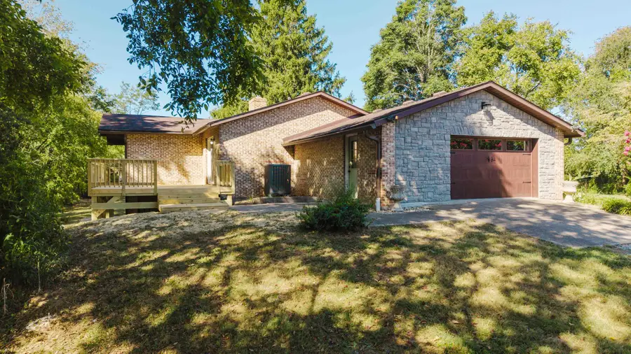 575 Chrisman Circle, Danville, KY 40422 - #2