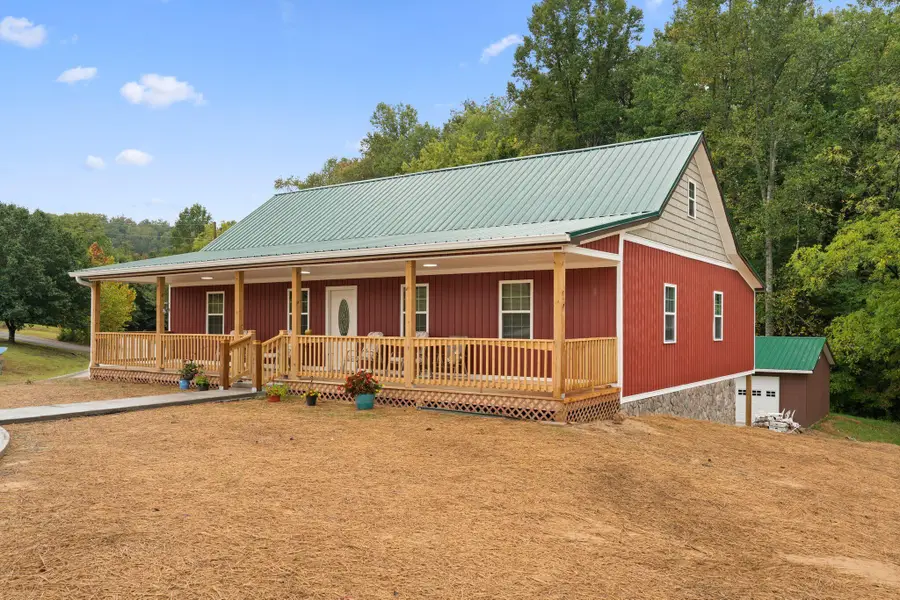 20 Beechwood Drive, Irvine, KY 40336 - #2