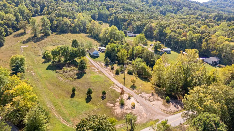 2640 Dreyfus Road, Waco, KY 40385 - #2