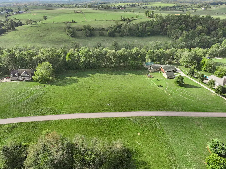 150 Lakeside Drive, Lancaster, KY 40444 - #2