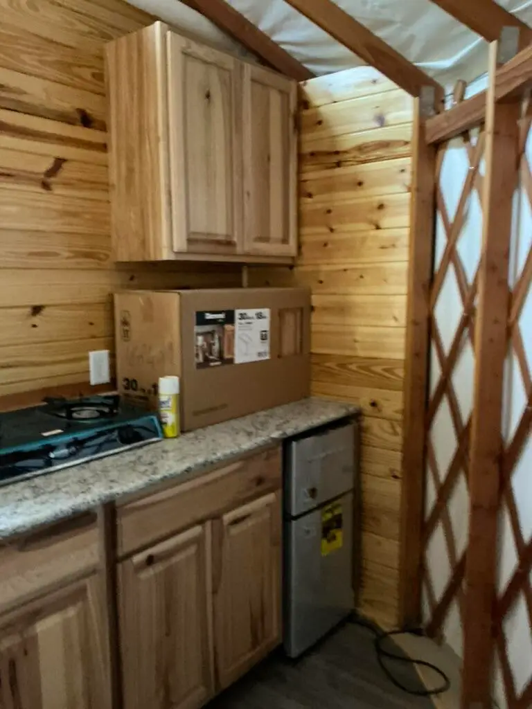 186 S Lake Bluff Lane, Scottsville, KY 42164 - #2