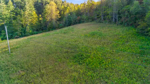 5531 Ky-746, Campton, KY 41301
