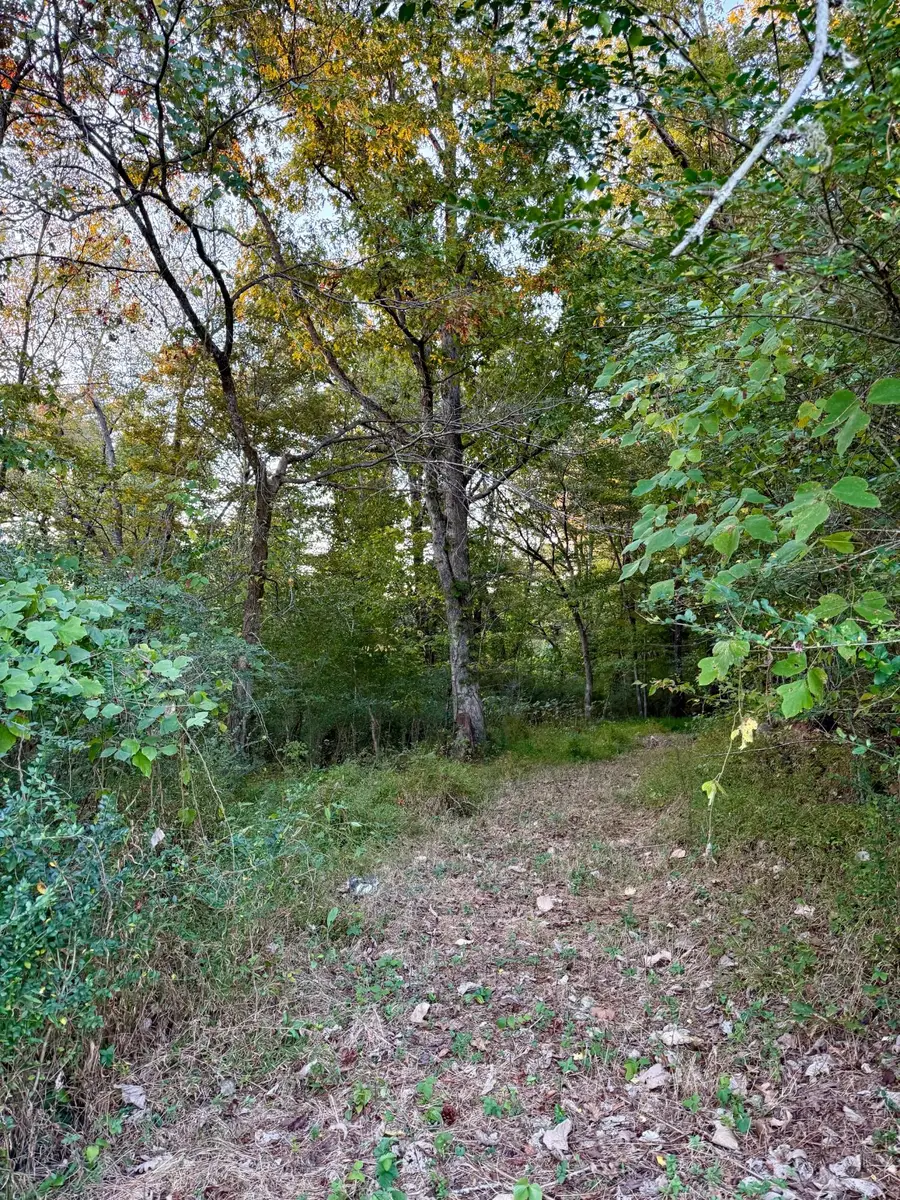 0  E Main Street, Beattyville, KY 41311 - #3