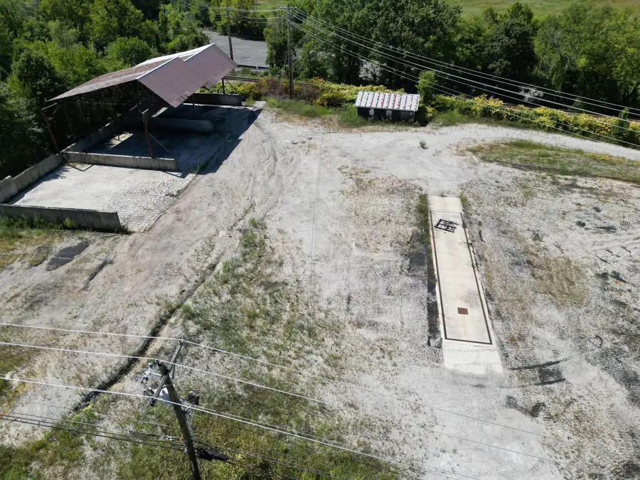 333 Ky-490, East Bernstadt, KY 40729 - #2