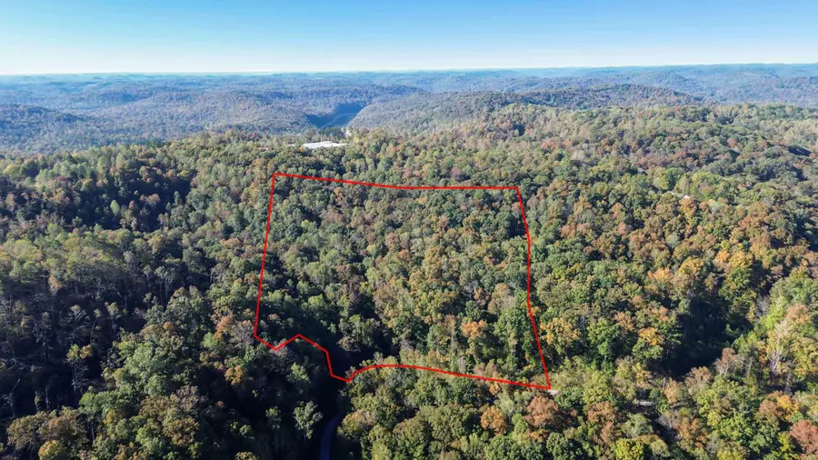 681 Stoneybrook Road, Burnside, KY 42519 - #2