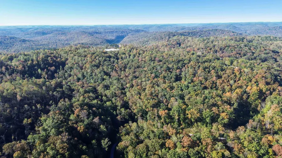 681 Stoneybrook Road, Burnside, KY 42519 - #3