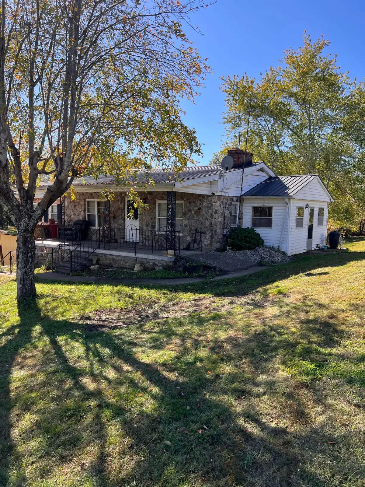 10 Beech Fork Road, Clay City, KY 40312 - #1