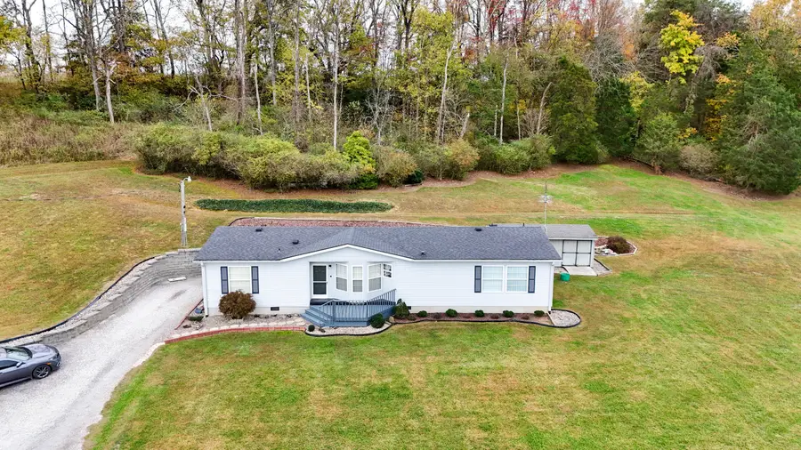 765 Stanford Street, Crab Orchard, KY 40419 - #2