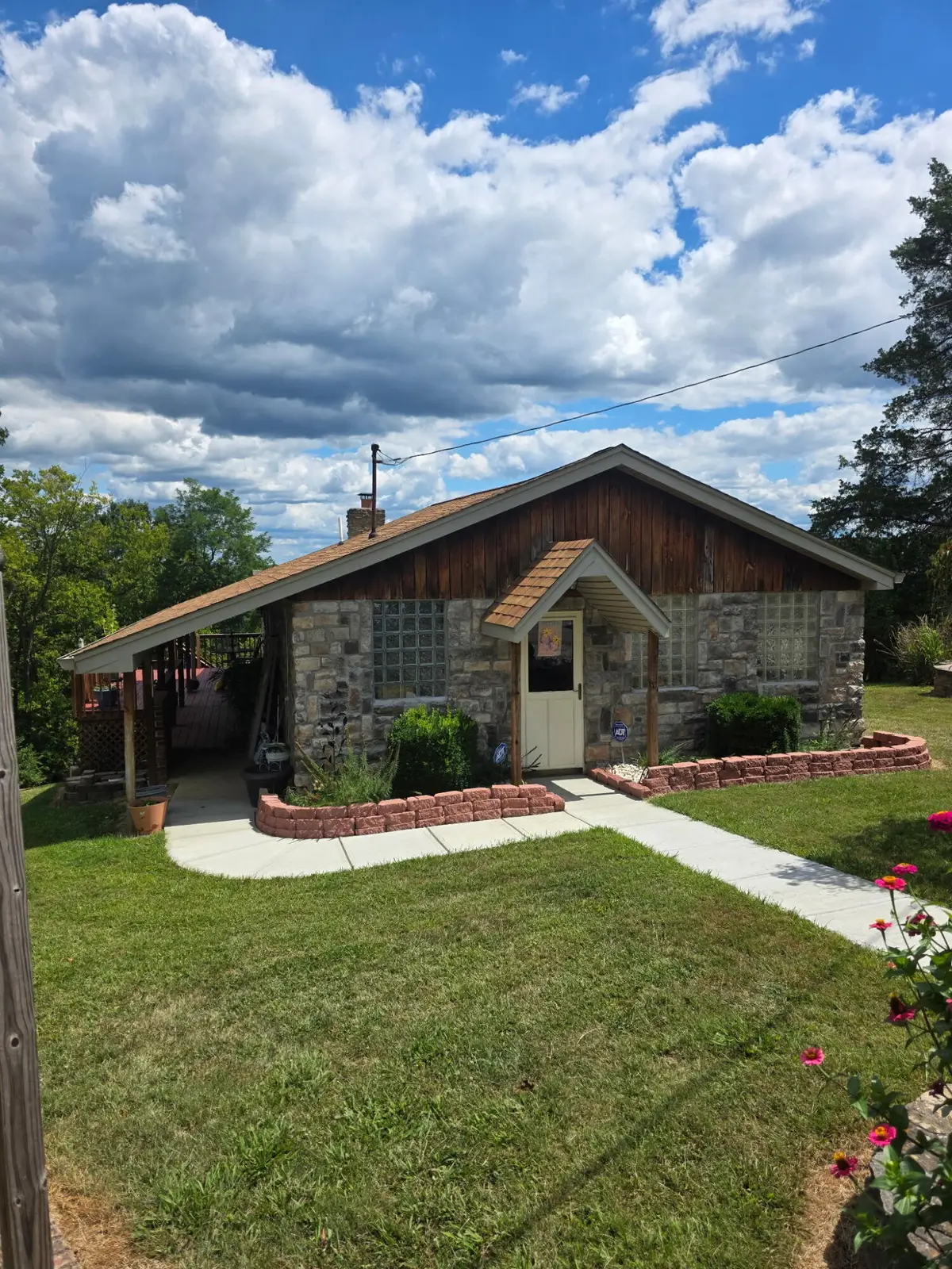 220 Leon Boulevard, Williamstown, KY 41097 - #1