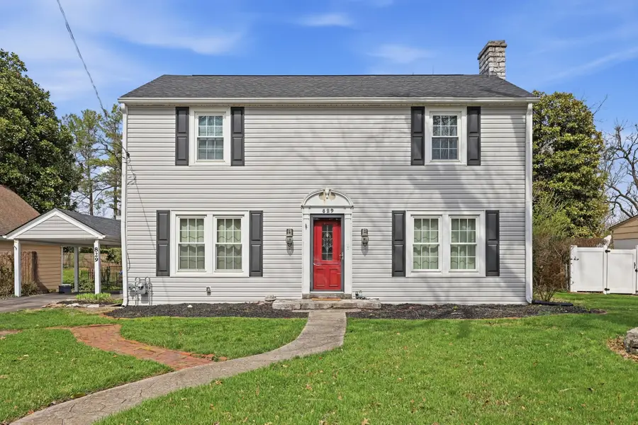 829 W Lexington Avenue, Danville, KY 40422 - #3