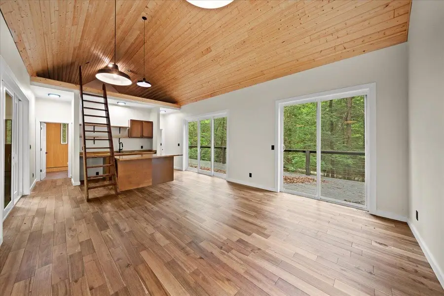 507 Cave Hollow Road, Campton, KY 41301 - #3