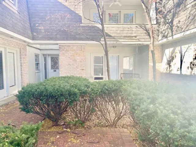 840 Malabu Drive #110, Lexington, KY 40502 - #1