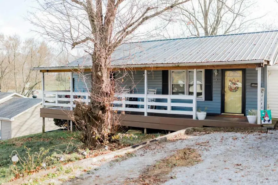 410 2nd Street, Carlisle, KY 40311 - #3