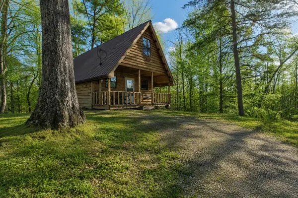 214 Lindsey Lane, Wellington, KY 40387