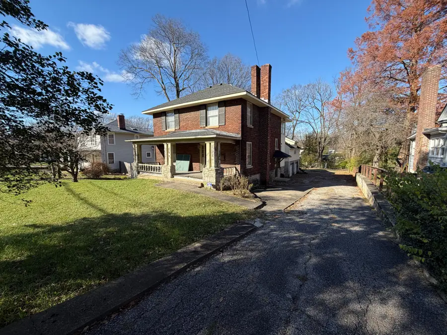 1613 Versailles Road, Lexington, KY 40504 - #2