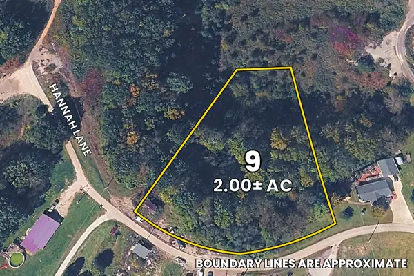 9 Hannah Lane, Irvine, KY 40336