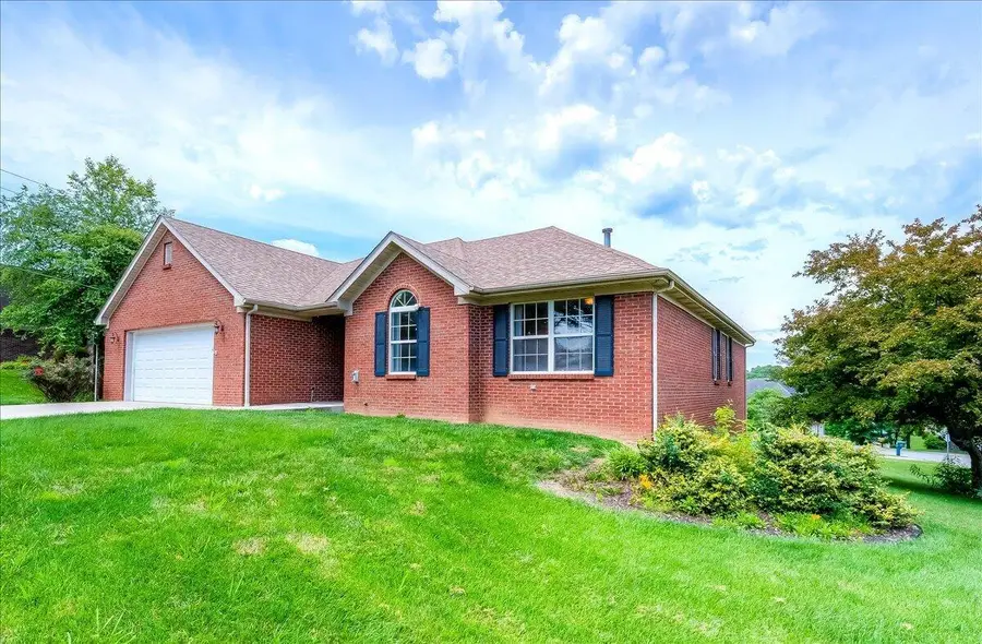 1054 Devane Lane, Frankfort, KY 40601 - #2