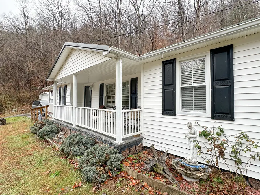 10806  406 Highway, Roark, KY 40979 - #2
