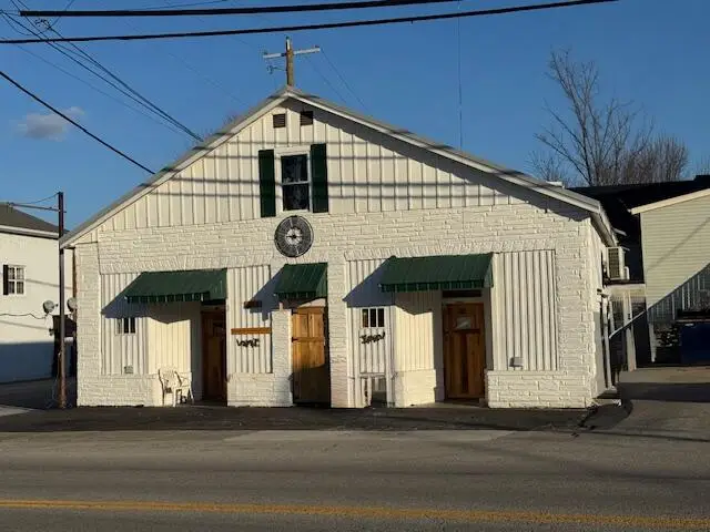 175 S Main Street, Whitley City, KY 42653 - #2