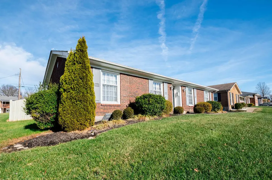 107 Pin Oak Drive, Lancaster, KY 40444 - #2