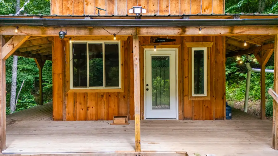 105 Chambers Fork Road, Campton, KY 41301 - #2