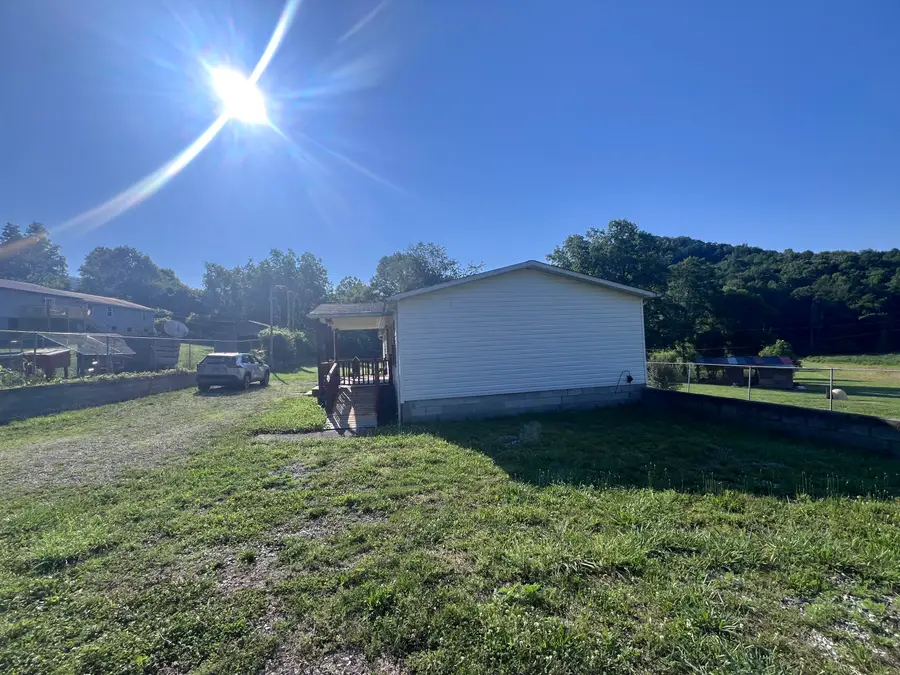 122 Blue Hollow Road, Frakes, KY 40940 - #3