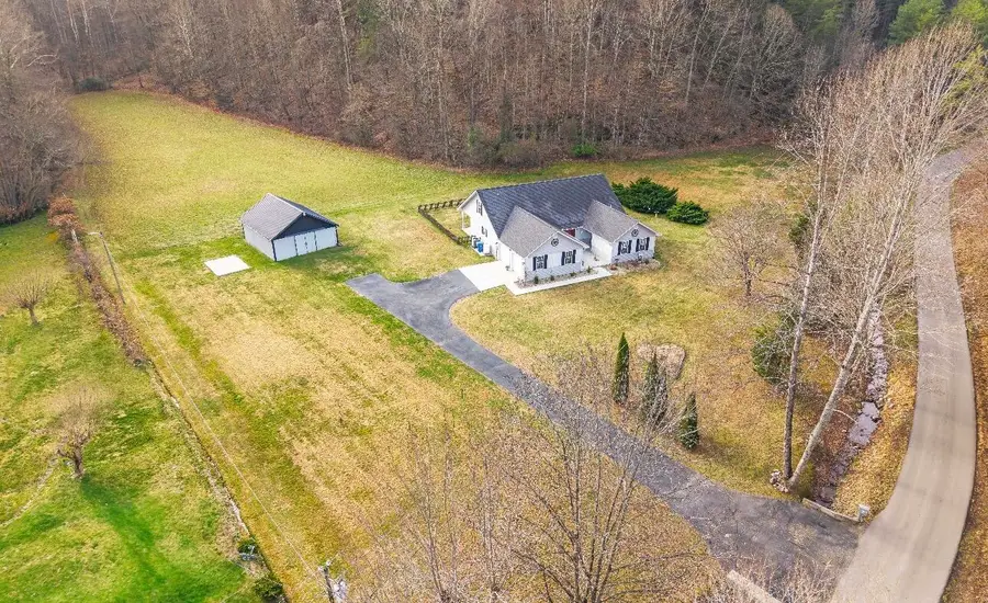 2581  Corder Flats Road, Strunk, KY 42649 - #2