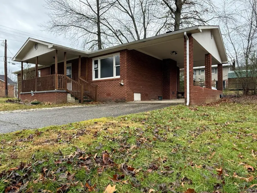 11 Short Street, Thelma, KY 41260 - #3