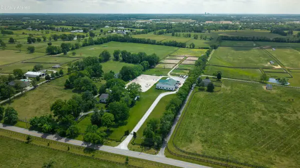 2152 Iron Works Pike, Lexington, KY 40511