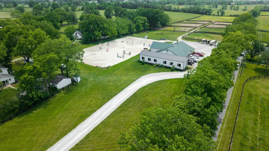 2152 Iron Works Pike, Lexington, KY 40511 - #3