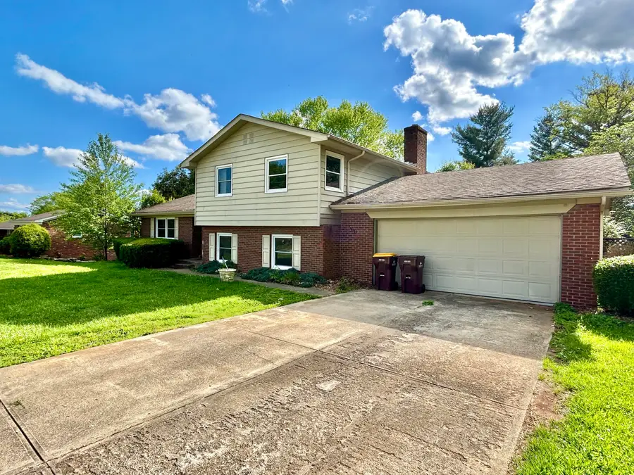 500 Meadowlark Drive, Somerset, KY 42503 - #2