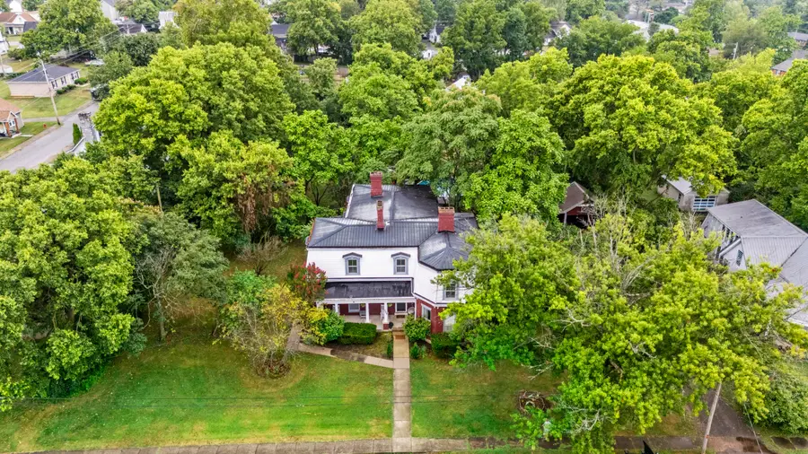 302 Broadway Street, Nicholasville, KY 40356 - #2