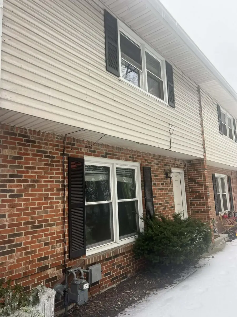 3142 Kirklevington Drive, Lexington, KY 40517 - #2