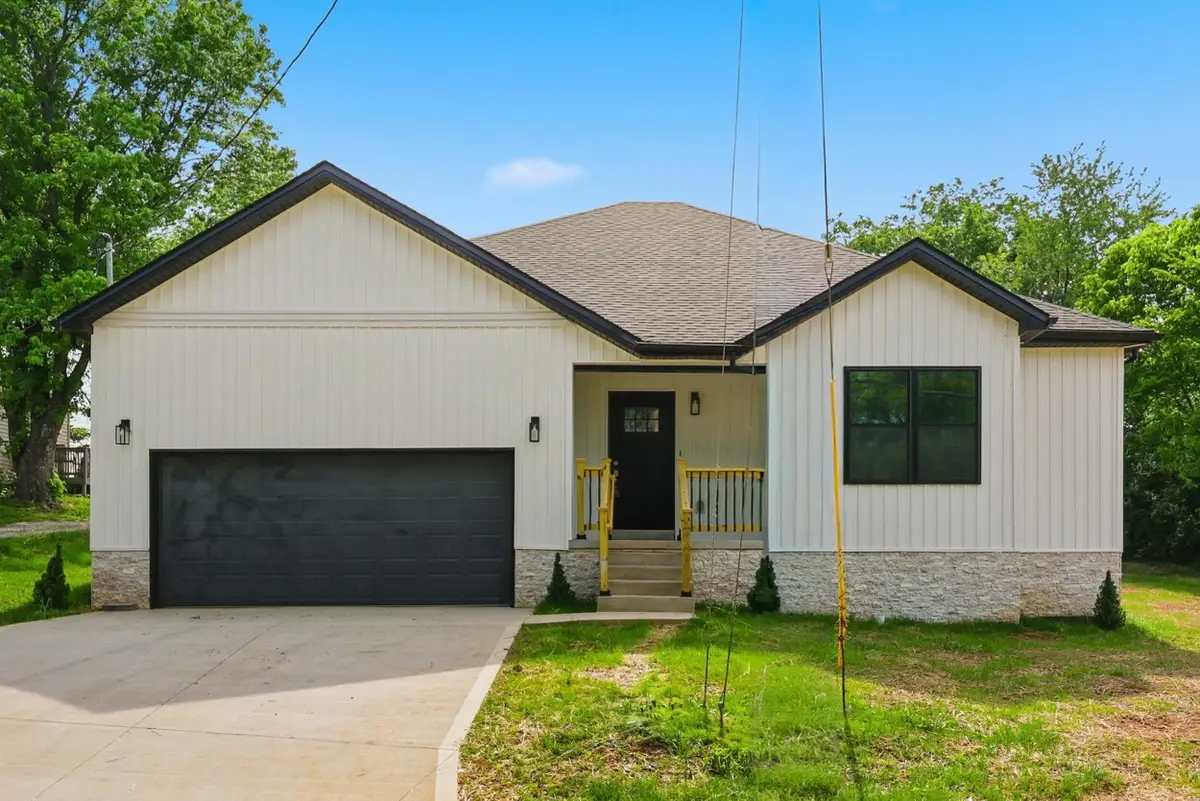3292 Bracktown Road, Lexington, KY 40511 - #1