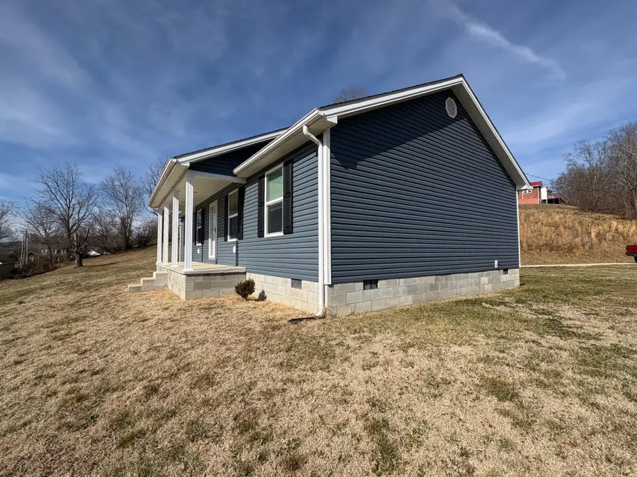 875 Gardner Drive, West Liberty, KY 41472 - #3