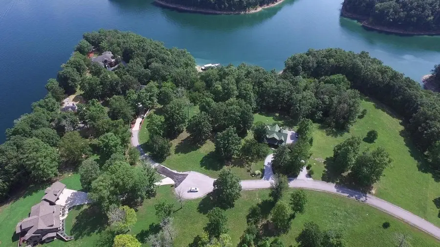 29 Hickory Point Drive, Monticello, KY 42633 - #3