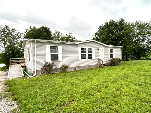 1171 Flat Lick Road, London, KY 40744