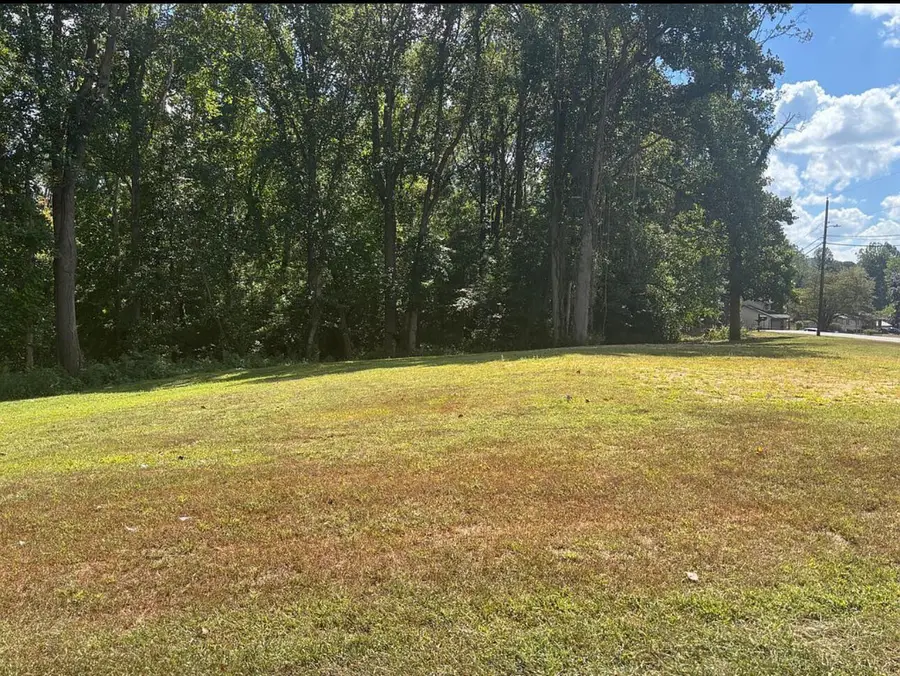 200 Oak Street, Vanceburg, KY 41179 - #2