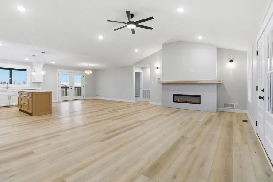 120  Three Wood Lane, Campbellsville, KY 42718 - #2