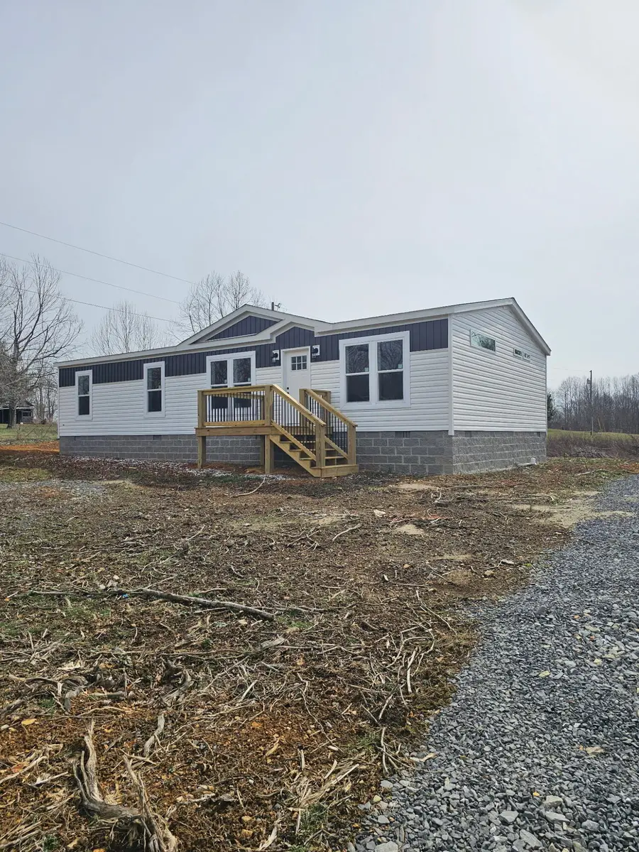 141 Valley View Drive, Liberty, KY 42539 - #2