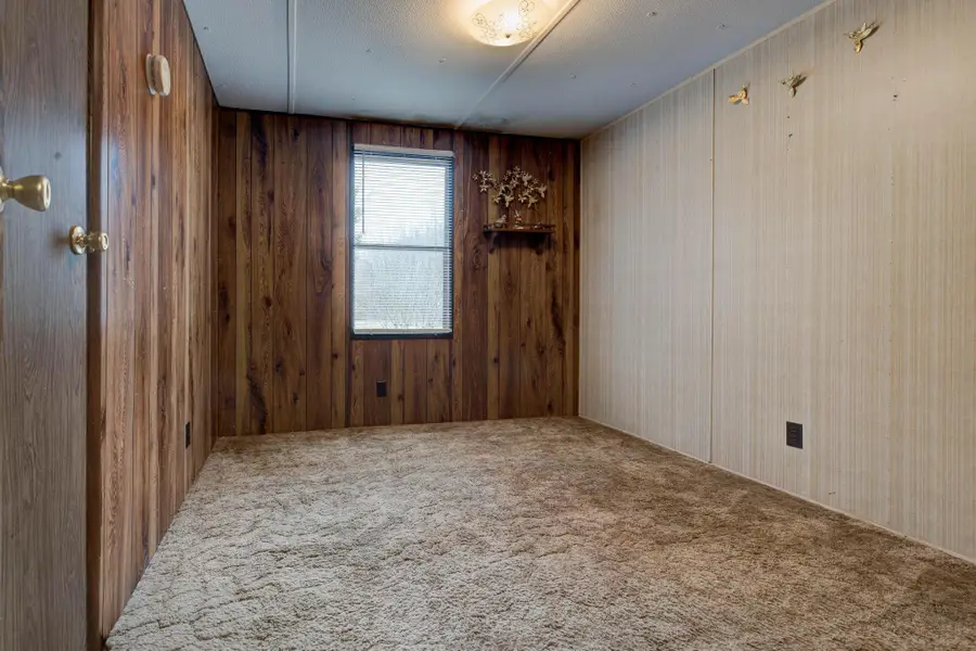 8340 Levee Road, Jeffersonville, KY 40337 - #2