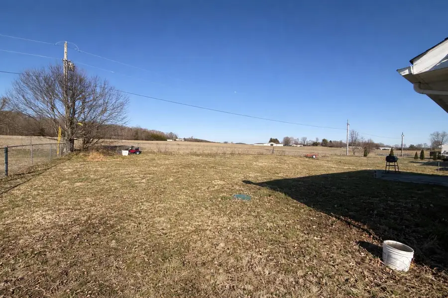 5072 E Hwy 635, Science Hill, KY 42553 - #3