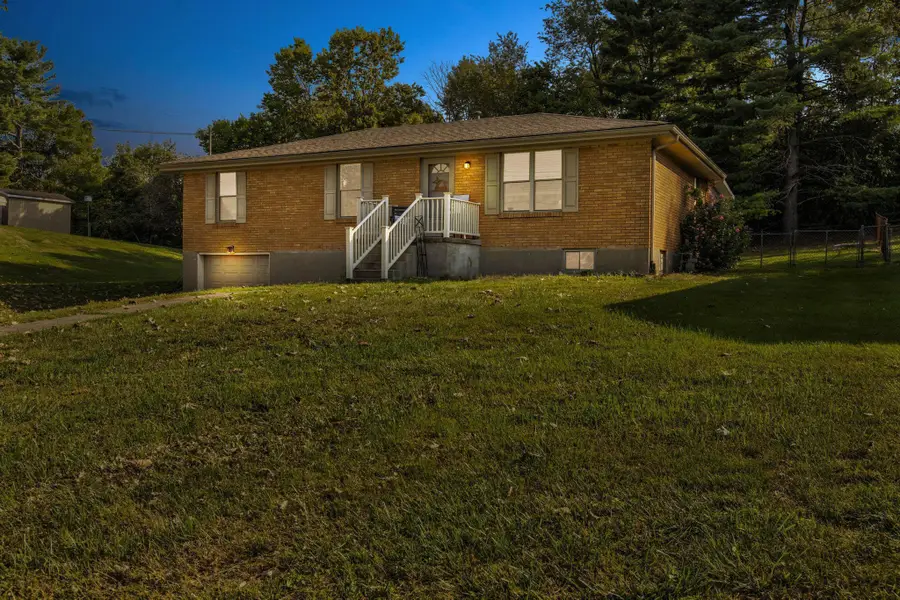 1055 Iroquois Drive, Mount Sterling, KY 40353 - #3
