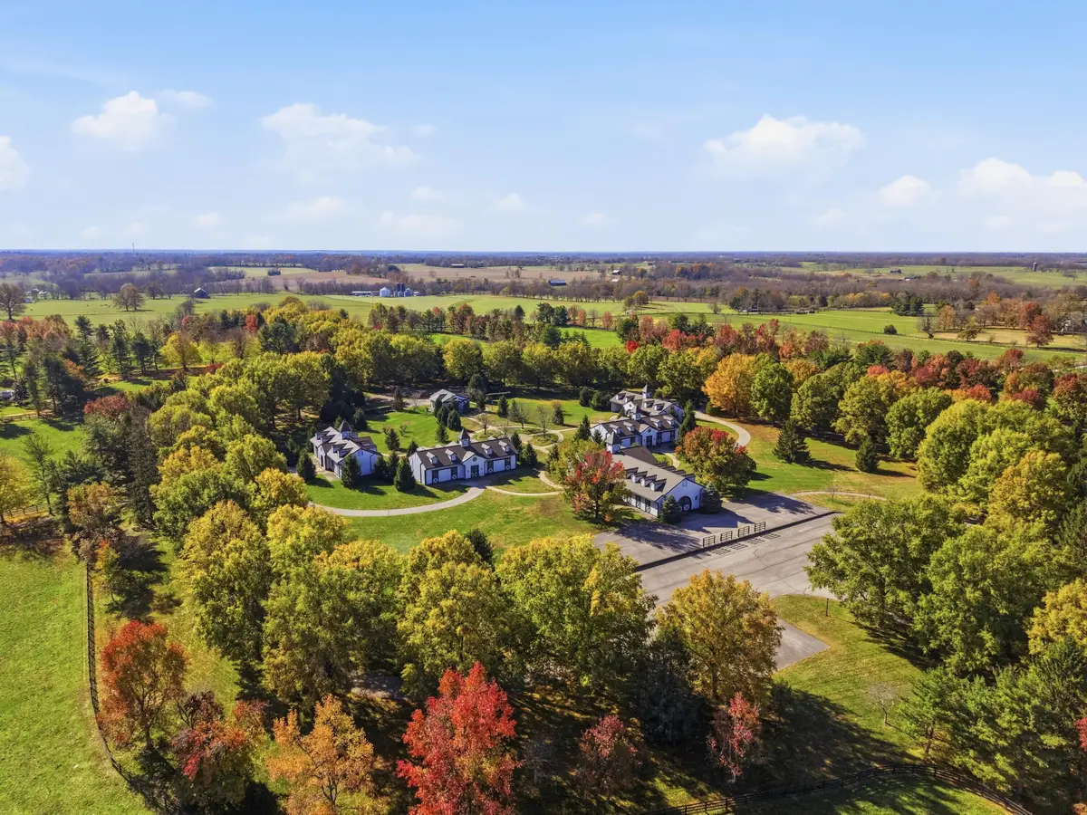 3661 & 3669 Military Pike, Lexington, KY 40513 - #1