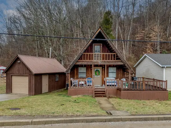 99 Highway 36, Frenchburg, KY 40322