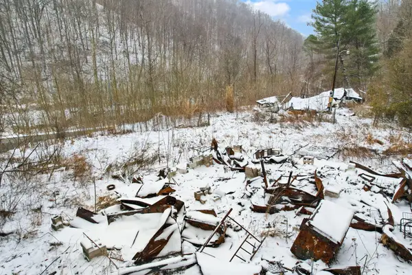 6119 Pigeon Roost Road, Pilgrim, KY 41250