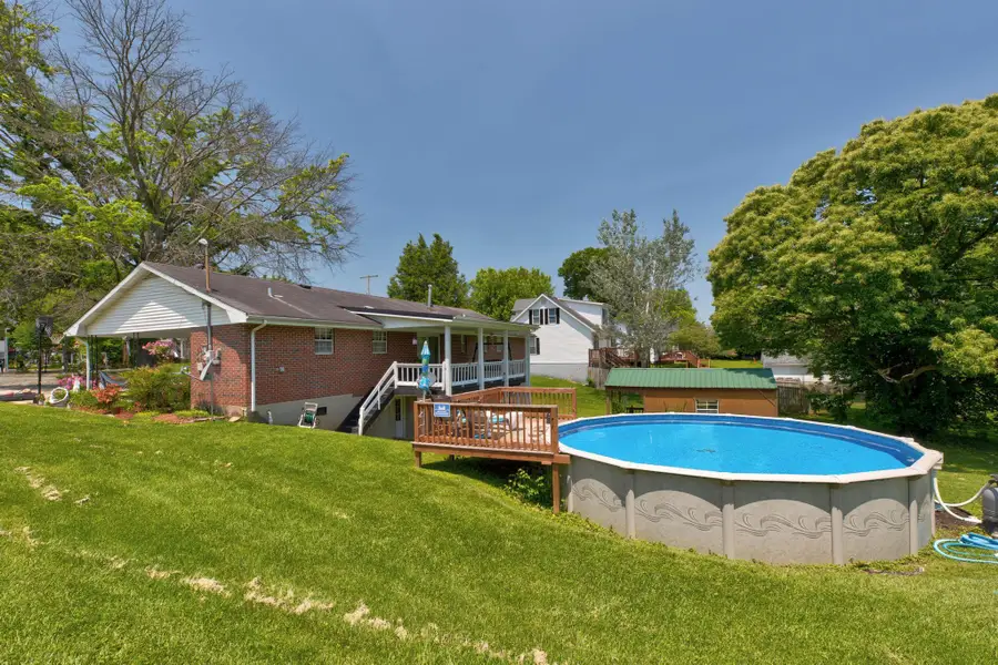 405 Nevada Avenue, Mount Sterling, KY 40353 - #3